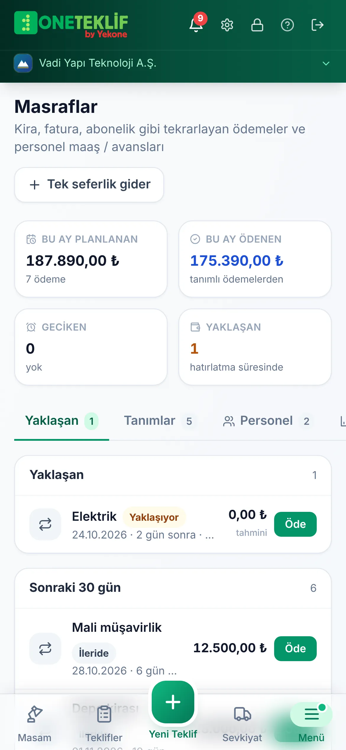 Masraflar sayfası: bu ay planlanan ve ödenen, yaklaşan ödemeler ve Öde düğmeleri (mobil uygulama)